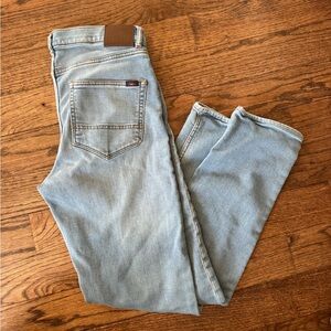 Faherty Light Wash Skinny Jeans